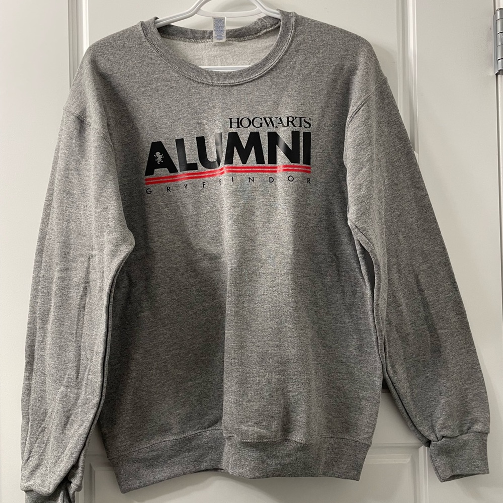 BNWT Unisex Harry Potter Inspired Gryffindor Jerzees Gray Crewneck Sweater